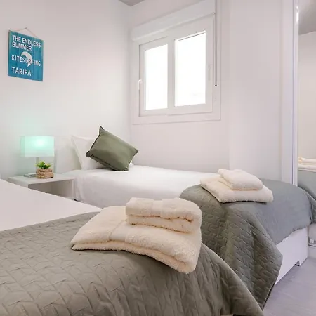 W Beach/mountain Views, Pool And Parking Ταρίφα