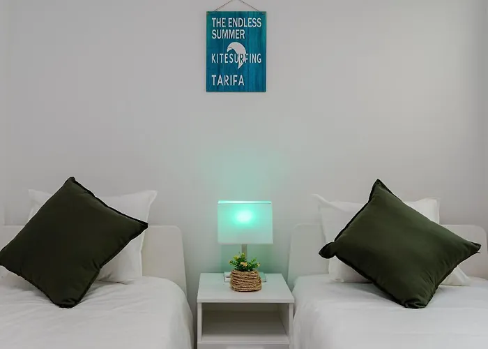 Apartmán W Beach/mountain Views, Pool And Parking